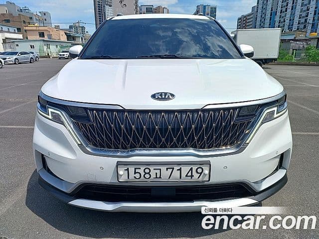 Kia Carnival 2021 — Фото 5/20