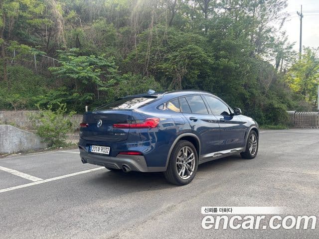 BMW X4 2021 — Şəkil 1/20