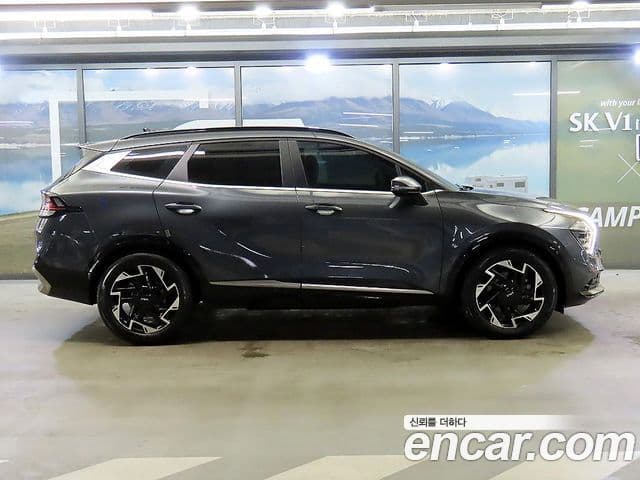 Kia Sportage 2022 — Фото 2/20