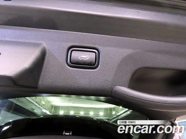 Kia Sportage 2022 — Фото 15/20
