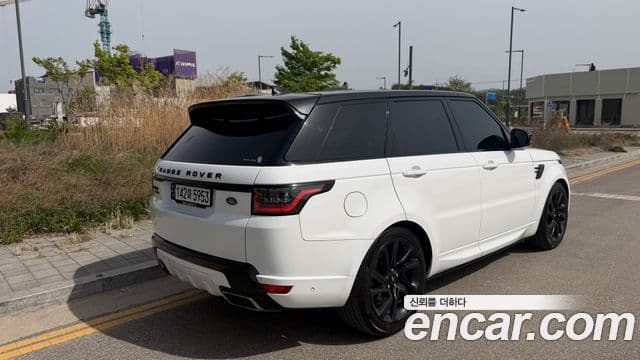 Land Rover Range Rover Sport 2018 — Photo 4/10