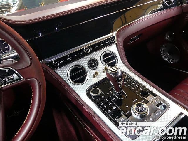 Bentley Continental GT 2020 — ფოტო 10/20