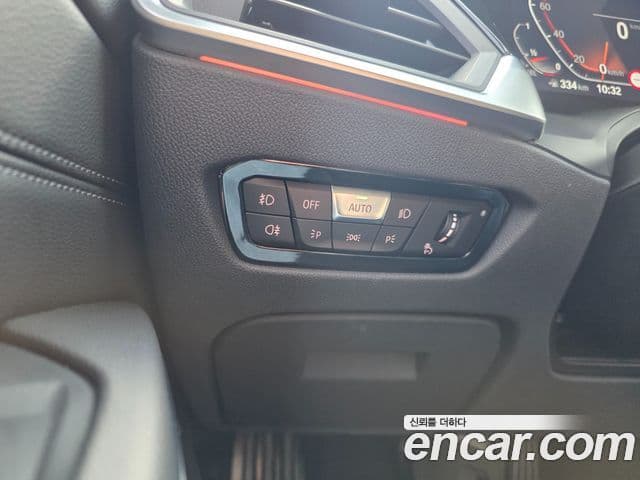 BMW 3 Series 2021 — Şəkil 15/20