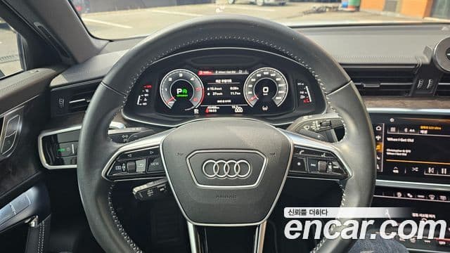 Audi A6 2021 — ფოტო 9/18