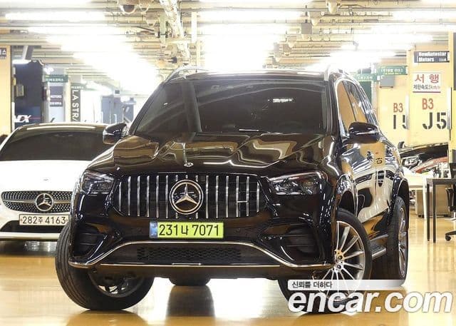 Mercedes-Benz GLE-Class 2025 — Фото 2/20