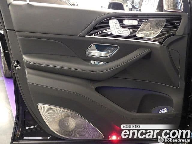 Mercedes-Benz GLS-Class 2022 — ფოტო 8/20