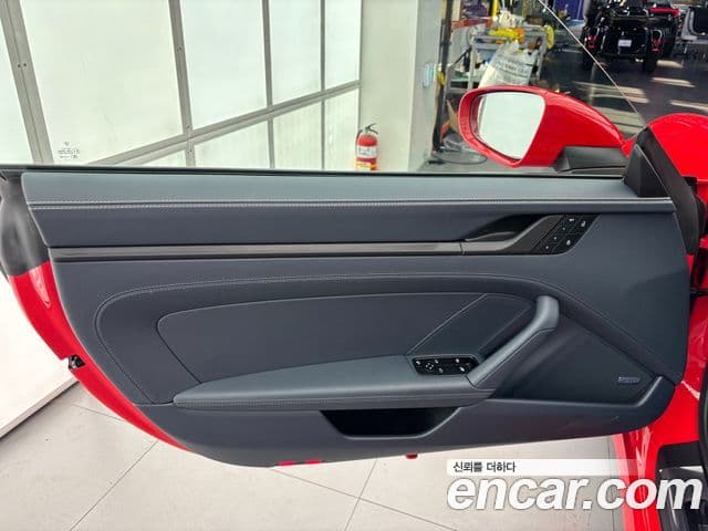 Porsche 911 2024 — Photo 14/20