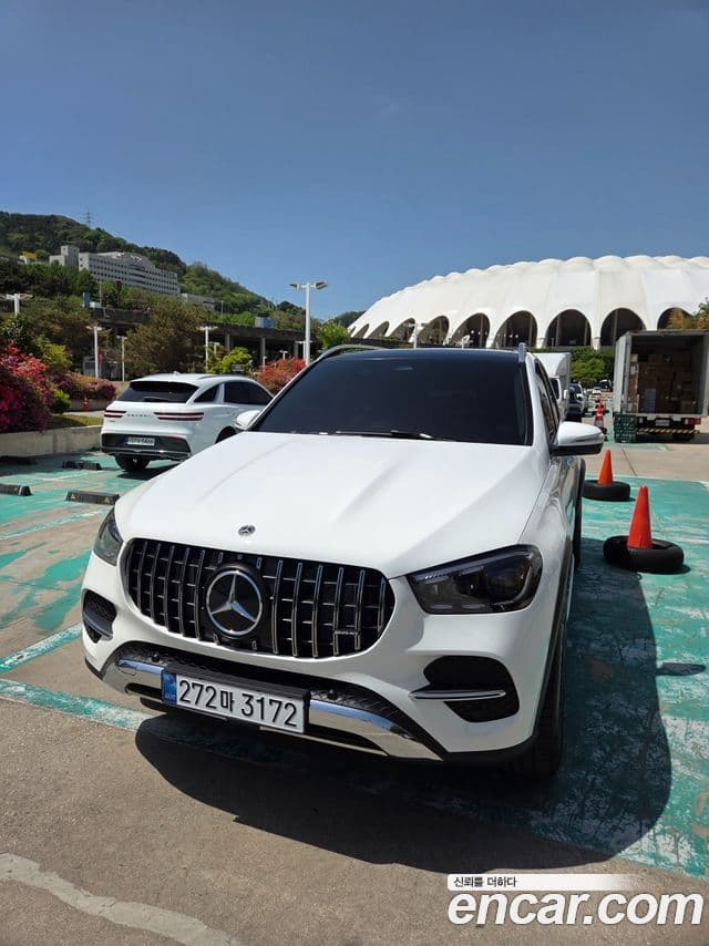 Mercedes-Benz GLE-Class 2026 — ფოტო 18/18