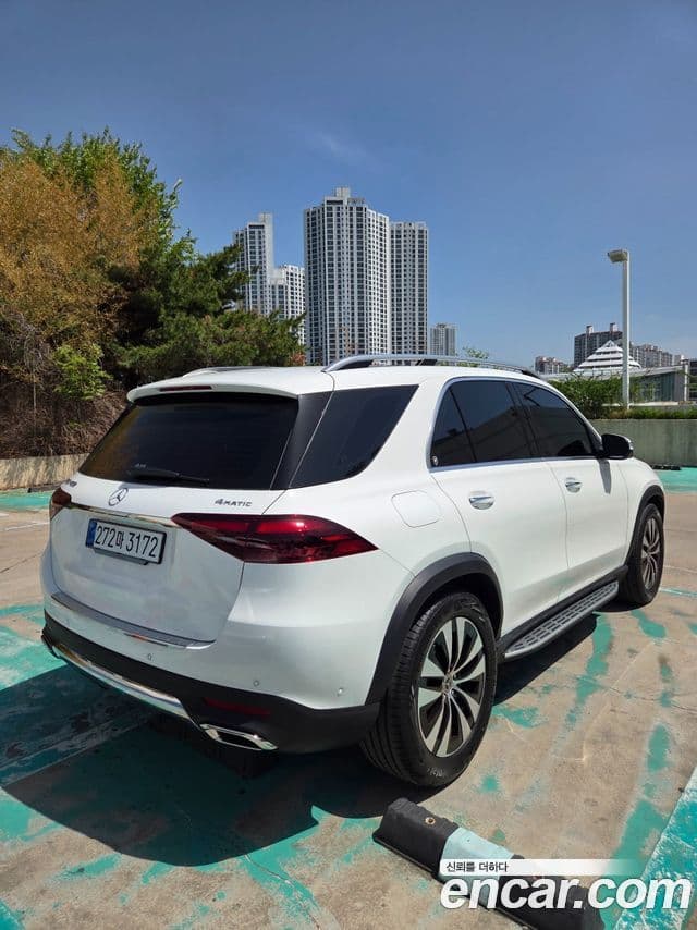 Mercedes-Benz GLE-Class 2026 — ფოტო 2/18