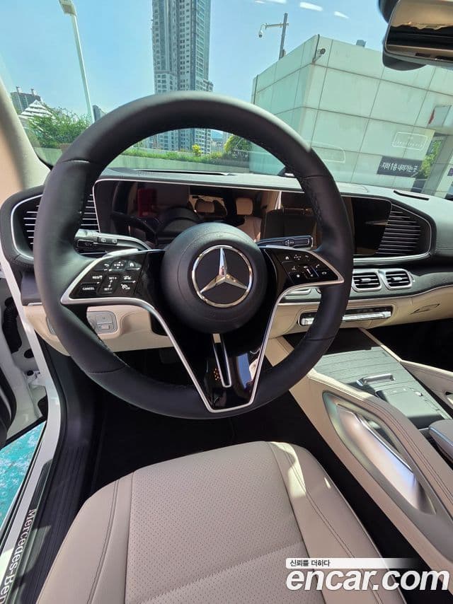 Mercedes-Benz GLE-Class 2026 — ფოტო 9/18