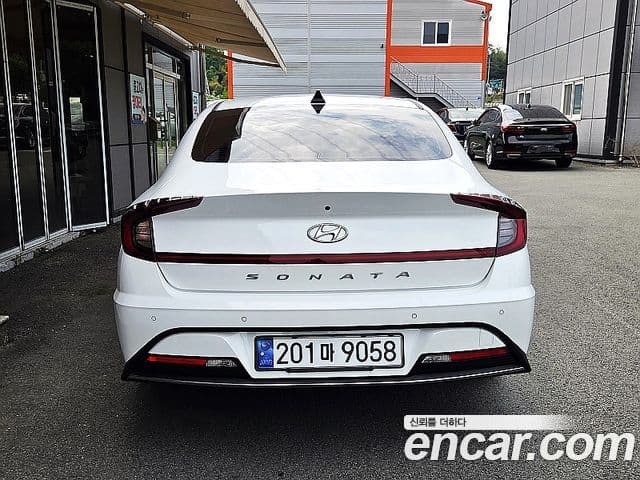 Hyundai Sonata Hybrid 2020 — Şəkil 14/20