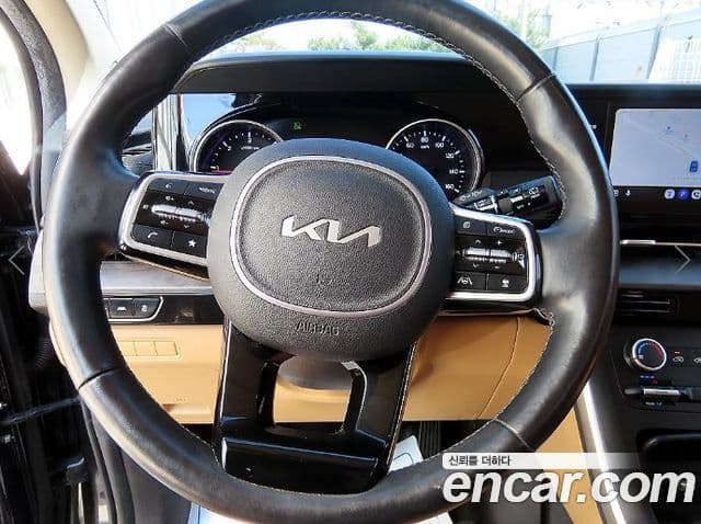 Kia Carnival 2022 — Şəkil 8/20