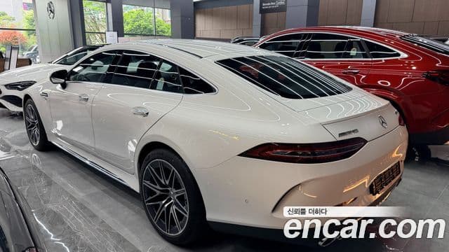 Mercedes-Benz AMG GT 2025 — Фото 1/15