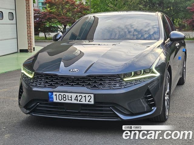 Kia K5 2020 — ფოტო 2/20