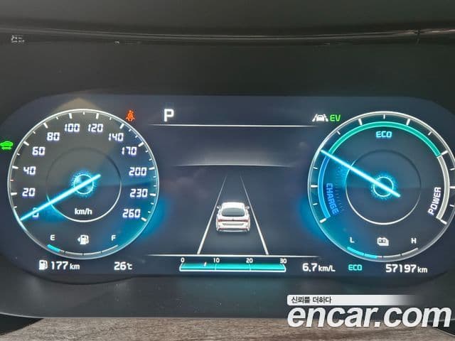 Kia K5 2020 — ფოტო 7/20