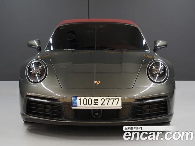 Porsche 911 2021 — Photo 16/20