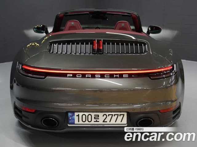 Porsche 911 2021 — Photo 10/20