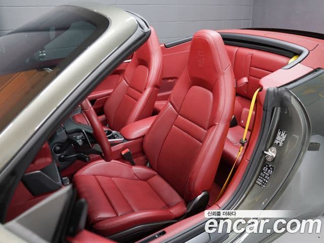 Porsche 911 2021 — Photo 11/20