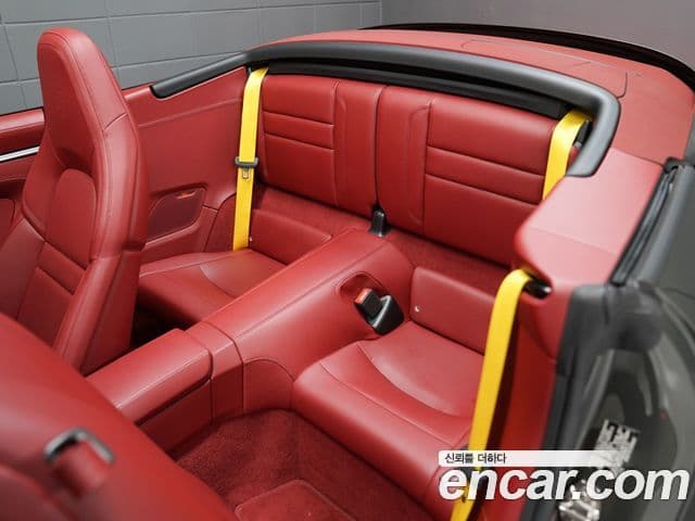 Porsche 911 2021 — Photo 17/20
