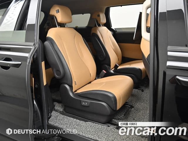 Kia Carnival 2020 — Şəkil 12/20