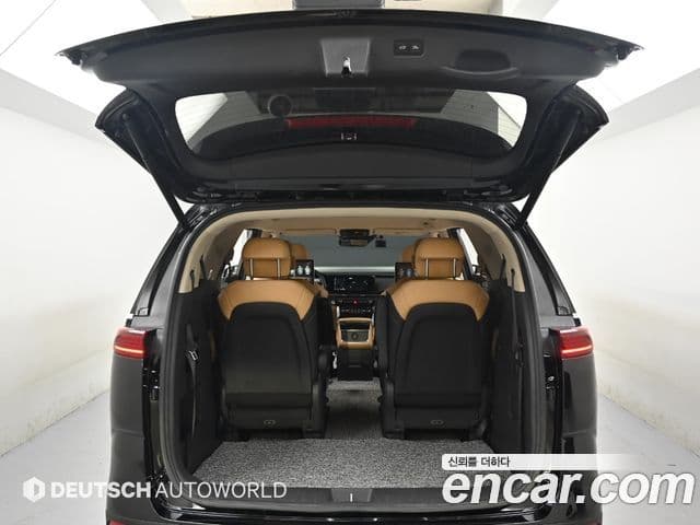 Kia Carnival 2020 — Şəkil 19/20