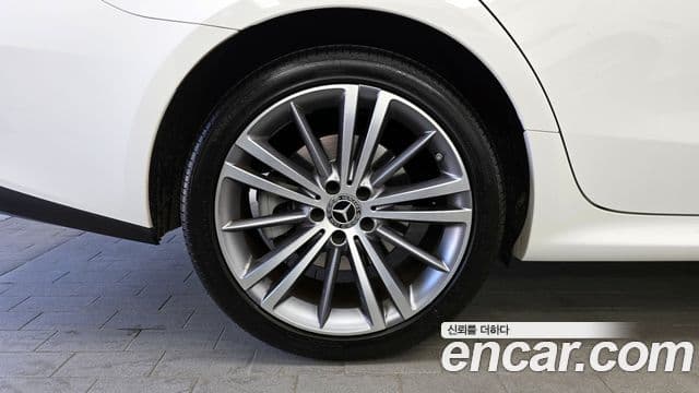 Mercedes-Benz CLS-Class 2019 — ფოტო 5/20