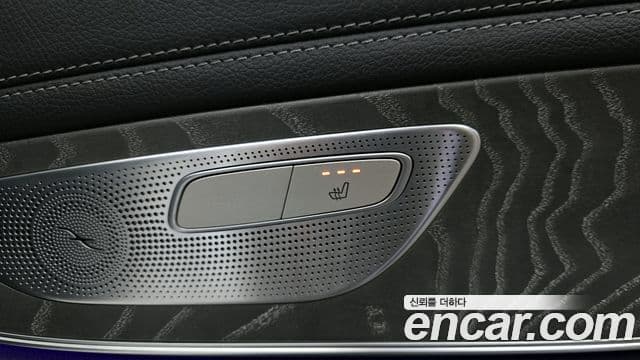 Mercedes-Benz CLS-Class 2019 — ფოტო 18/20