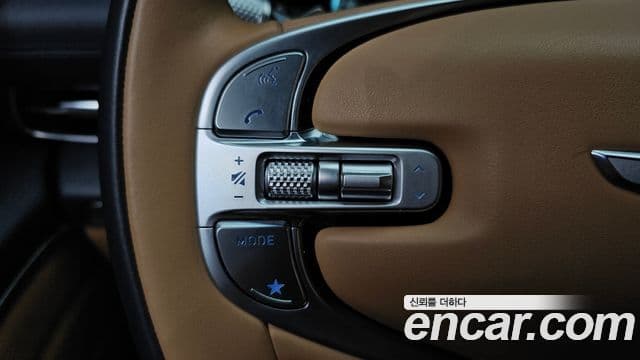 Genesis GV80 2023 — Photo 24/35