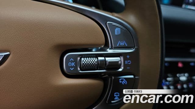 Genesis GV80 2023 — Photo 16/35