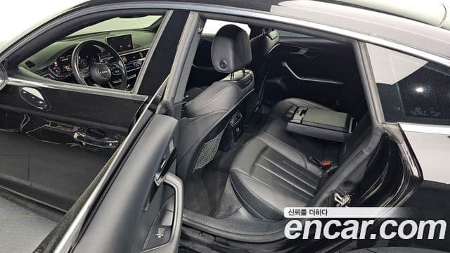 Audi A5 2019 — Şəkil 11/20