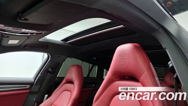 Porsche Panamera 2022 — Photo 3/33