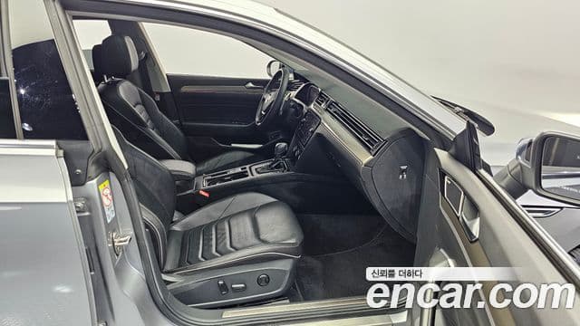 Volkswagen Arteon 2020 — ფოტო 11/20