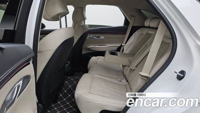 Genesis GV70 2024 — ფოტო 4/33