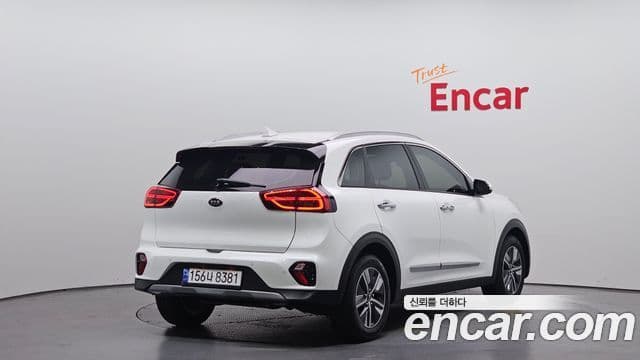Kia Niro 2021 — Şəkil 2/20