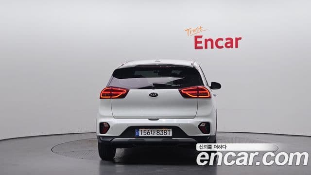 Kia Niro 2021 — Şəkil 4/20