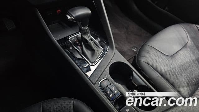 Kia Niro 2021 — Photo 5/30