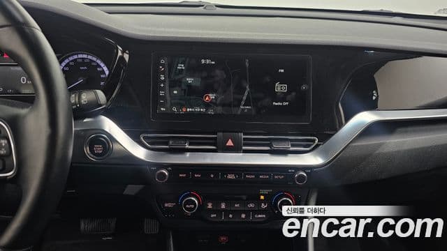Kia Niro 2021 — Photo 24/30