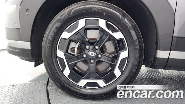 Hyundai Santa Fe 2023 — Şəkil 5/20
