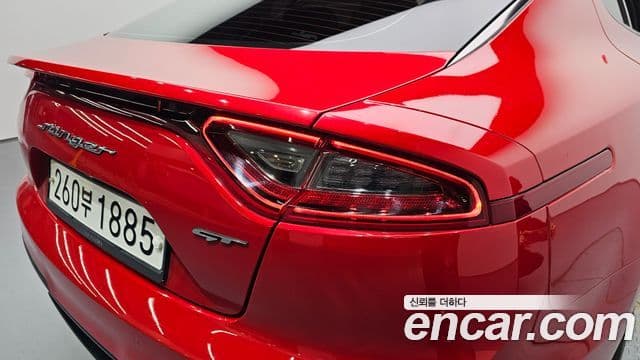 Kia Stinger 2019 — Photo 13/30