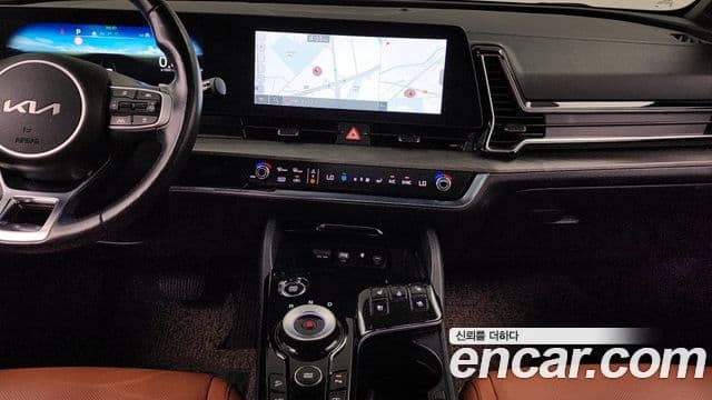 Kia Sportage 2022 — ფოტო 14/20