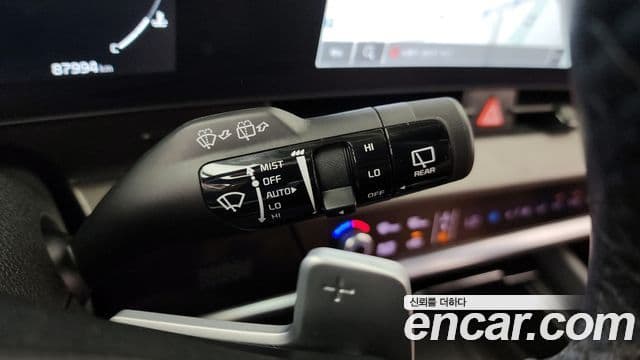 Kia Sportage 2022 — ფოტო 19/20