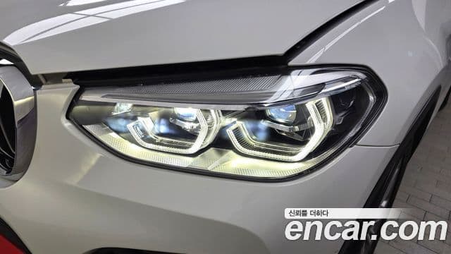 BMW X3 2021 — ფოტო 25/32