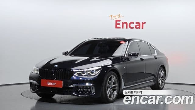 BMW 7 Series 2018 — Şəkil 1/20