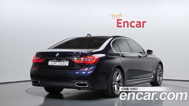 BMW 7 Series 2018 — Şəkil 2/20