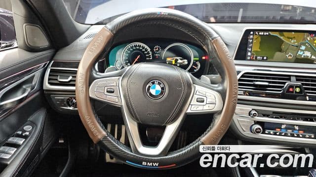 BMW 7 Series 2018 — Şəkil 13/20