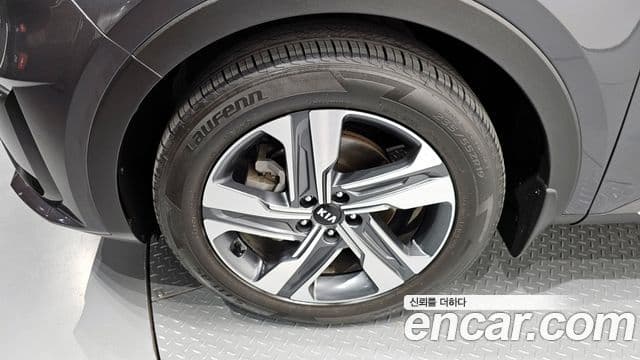 Kia Sorento 2020 — ფოტო 5/20