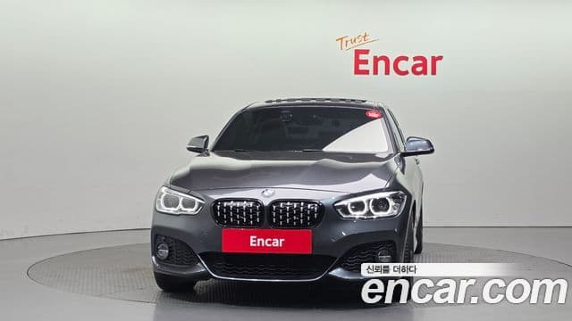 BMW 1 Series 2018 — Photo 19/35