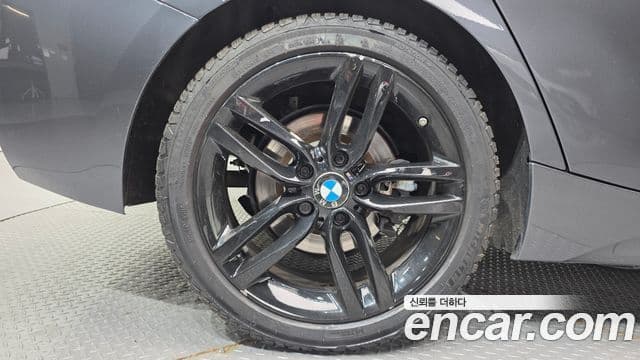 BMW 1 Series 2018 — Photo 5/35