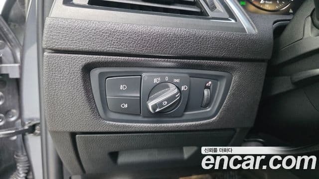 BMW 1 Series 2018 — Photo 12/35