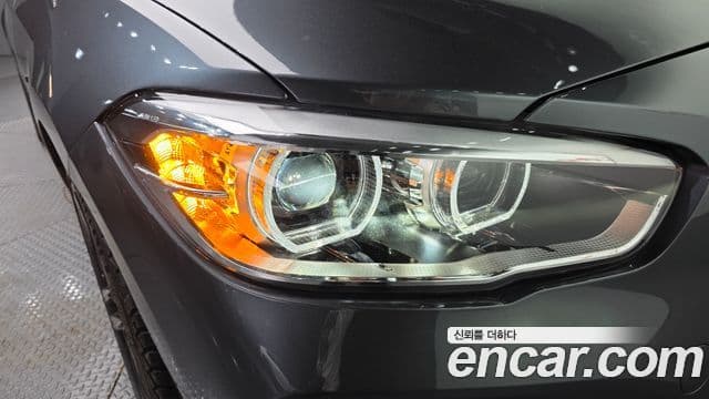 BMW 1 Series 2018 — Photo 8/35
